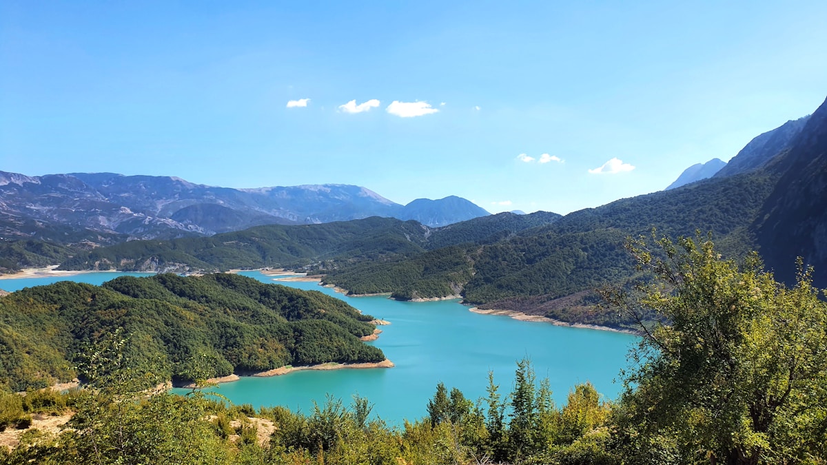 Turquoise Lake Bovilla surrounded by Albanian mountains